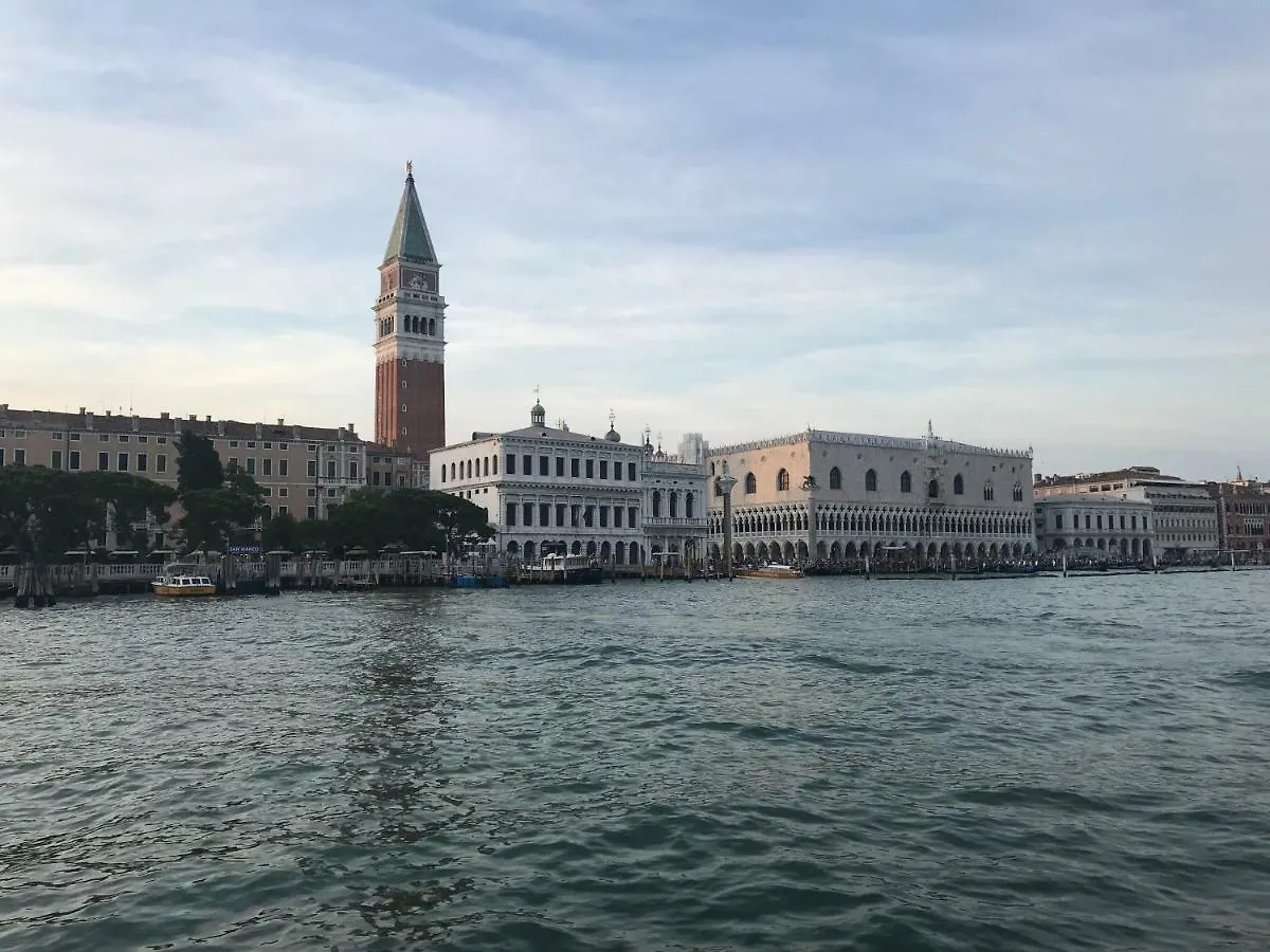 Arsenale Venice For Insider Apartman